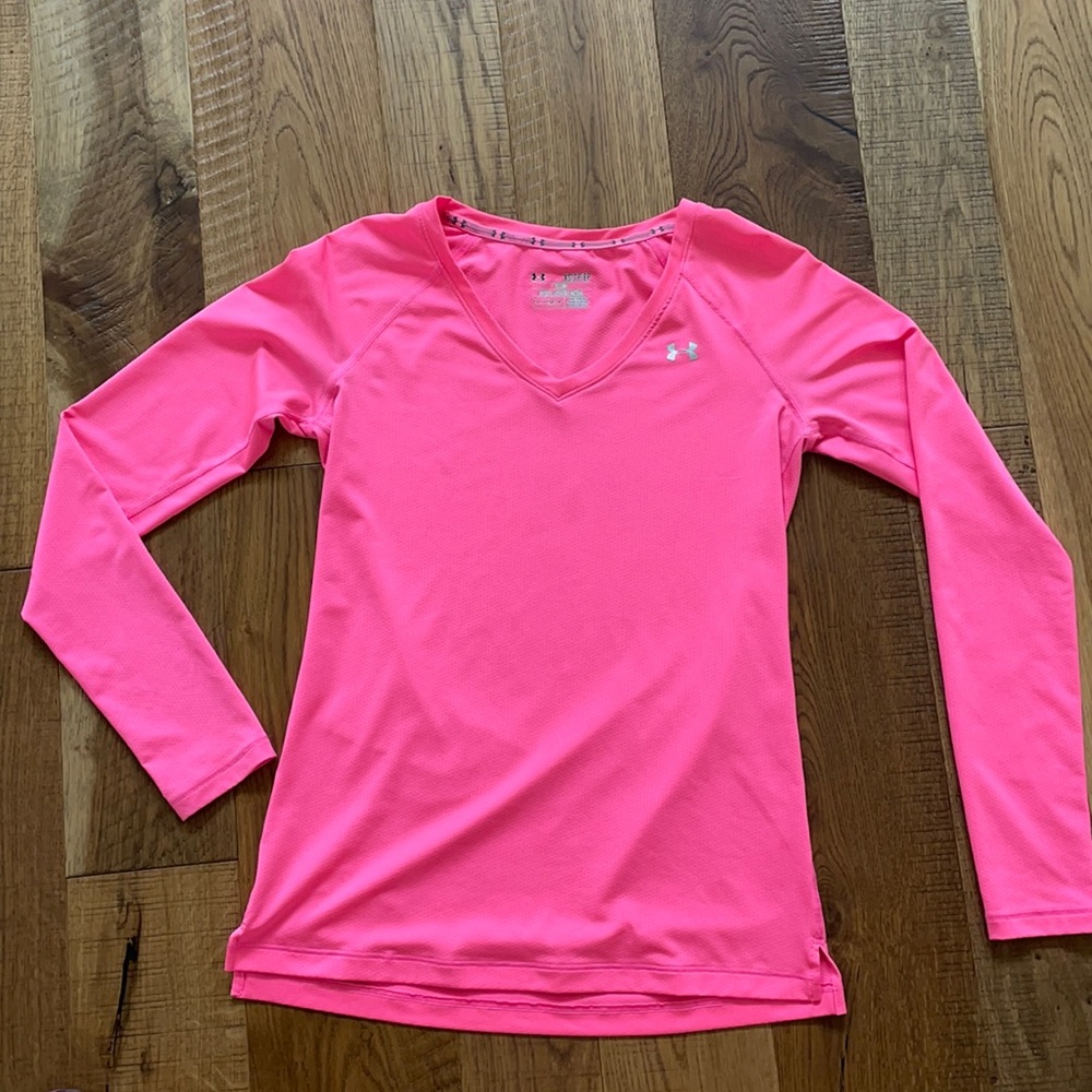 Under Armour XS  athletic top